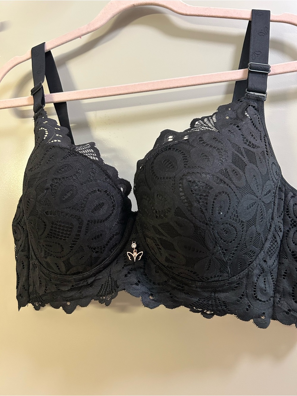 Black Lace Underwire Bra with Decorative Charm